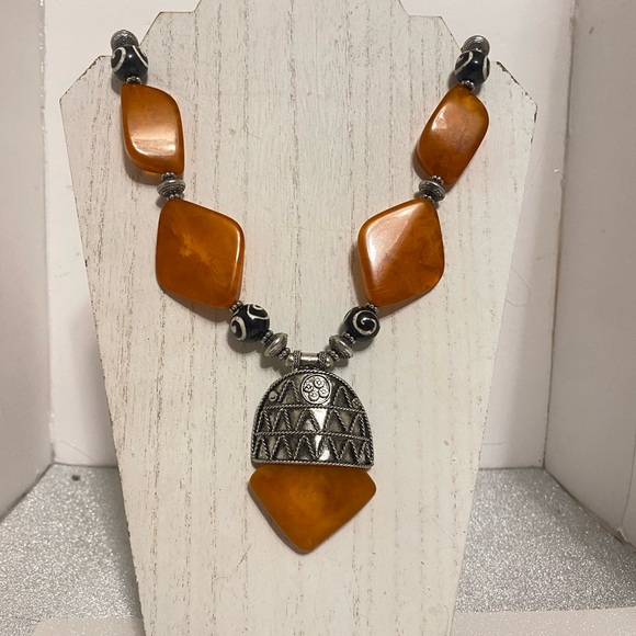 Orange and Silver Geometric Necklace - Picture 6 of 6